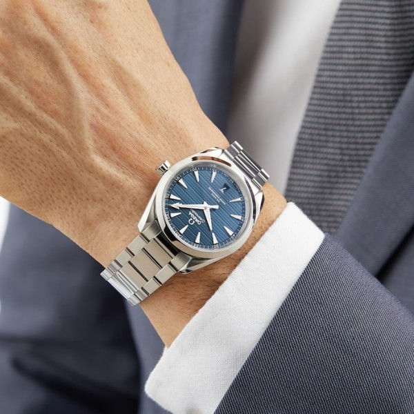 Replica Omega Seamaster Aqua Terra Men Automatic Blue Stainless Steel Watch O22010382003001 - Image 4