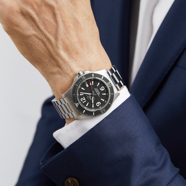 Replica Breitling Superocean Men Automatic Black Stainless Steel Watch A17367D71B1A1 - Image 6