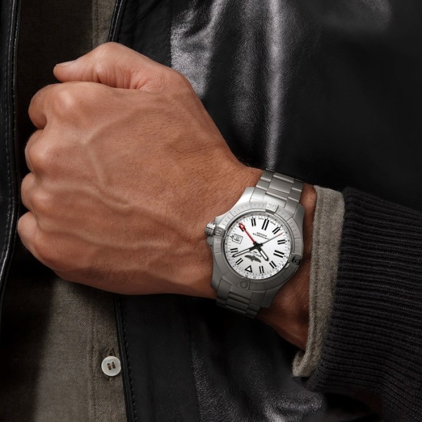 Replica Breitling Avenger Men Automatic White Stainless Steel Watch A32397101A1A1 - Image 3